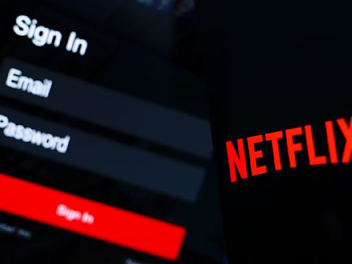 Netflix adds 8 million subscribers, disappoints on revenue outlook
