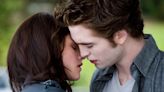 Kristen Stewart ‘Would’ve Broken Up With’ Edward Cullen ‘Immediately’ in ‘Twilight’: ‘You Gotta Let a Girl Make Her Own Choices...