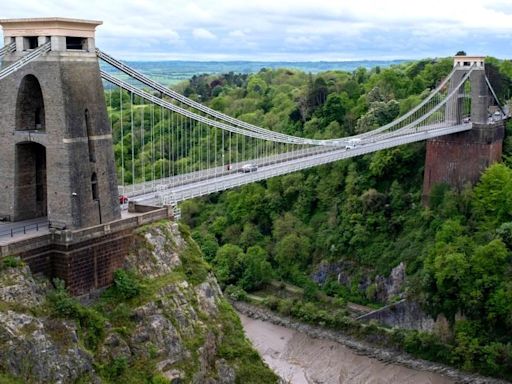 Major UK bridge closed all day after 'police incident'