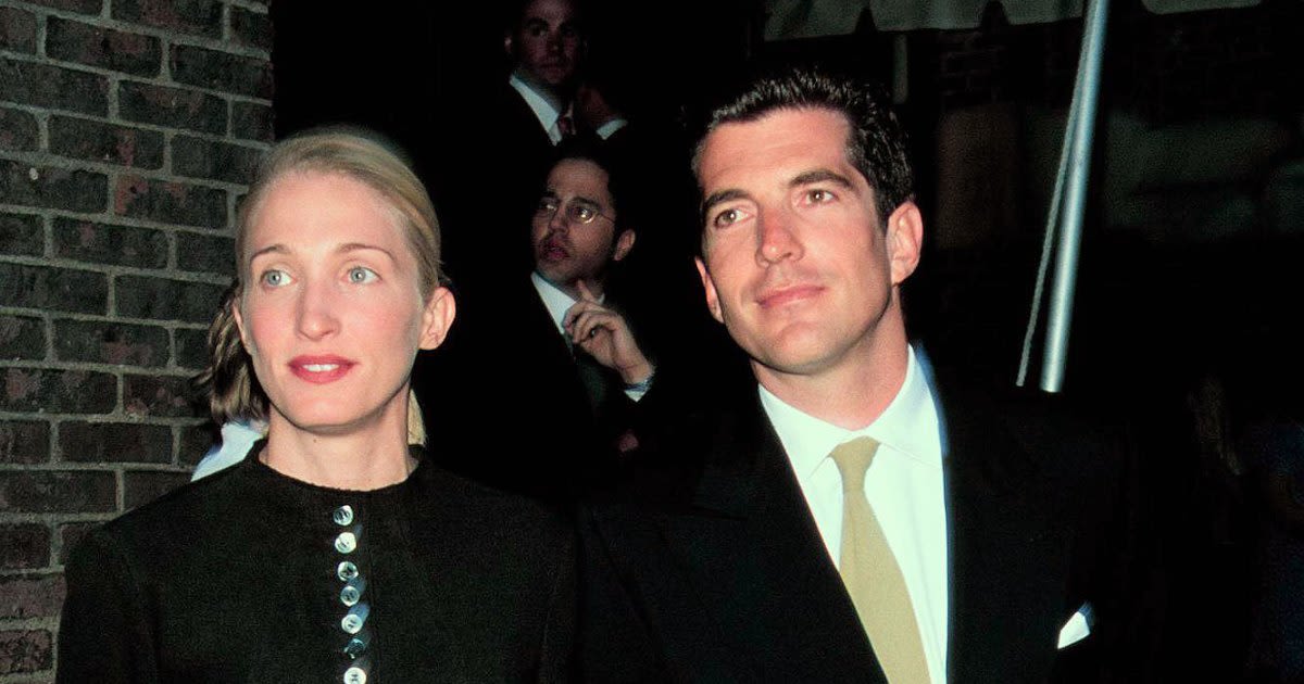 JFK Jr. and Carolyn Bessette-Kennedy’s Relationship Timeline