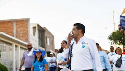 Llama Leo Montañez a la ciudadanía a salir a votar este domingo