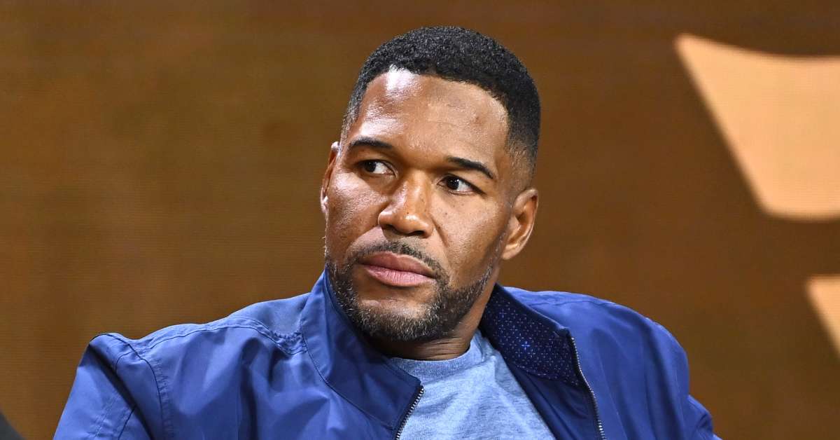 Michael Strahan Shares Bold Opinion of 'Hot Ones'