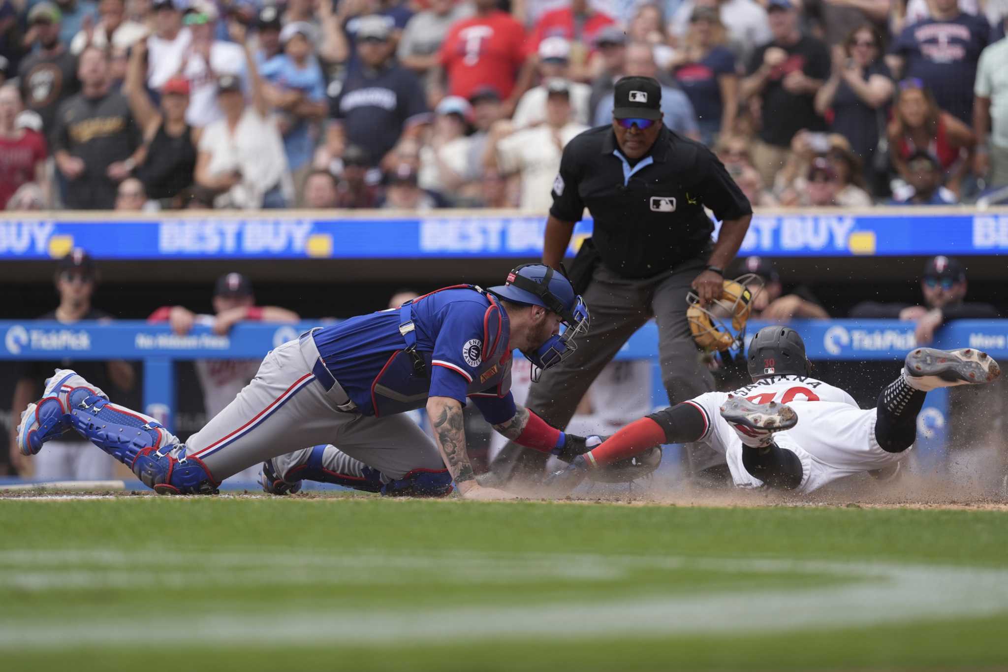 Alex Kirilloff slugs 3-run homer in the 8th, leads Twins past Rangers 5-3 for 4th straight victory