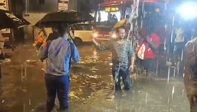 Heavy Rain In Mumbai, Commuters Stranded; Schools, Colleges Shut Today