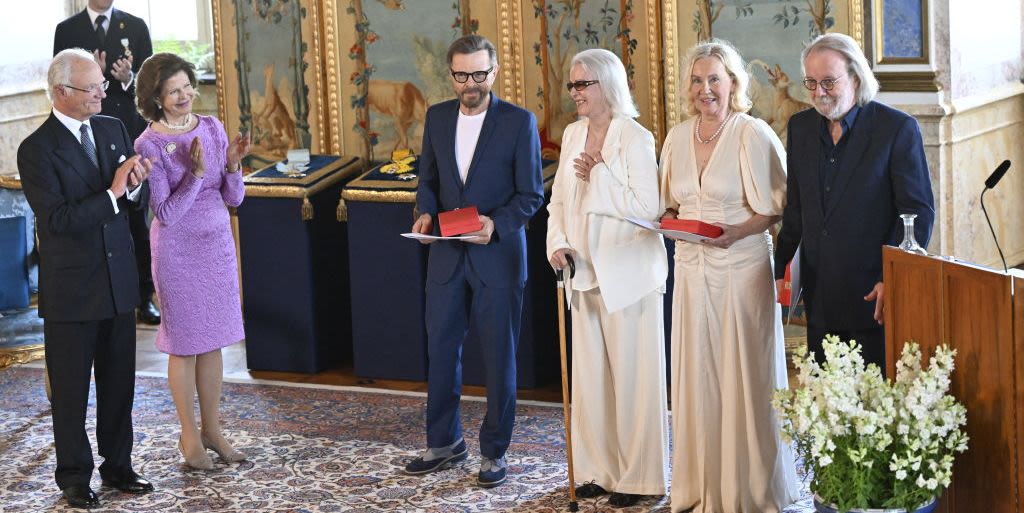 Swedish King and Queen Award ABBA a Knighthood