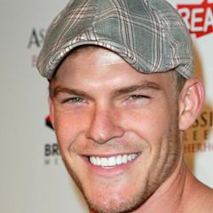 Alan Ritchson