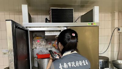 連鎖火鍋店遭爆食品衛生安全疑慮 南市衛生局說明稽查結果 | 蕃新聞