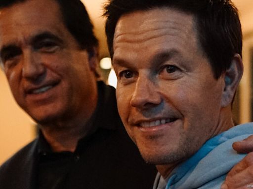 Mark Wahlberg, Davio’s CEO share ‘synergy’ from focus on tequila, healthy living - Boston Business Journal