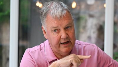 Clive Tyldesley reveals his mother died while he was at Euro 2024