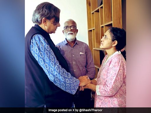 Shashi Tharoor's "Emotional" Visit To Parents Of EY Employee Who Died