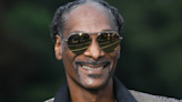 Snoop Dogg Labeled a Whole ‘Vibe’ as He Dances With Olympics Torch