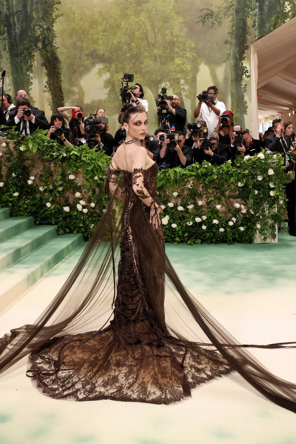 Beauty Looks that Stole the Night at the 2024 Met Gala