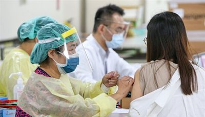 111年國人健康平均餘命72.43歲 較前一年少活10.4個月