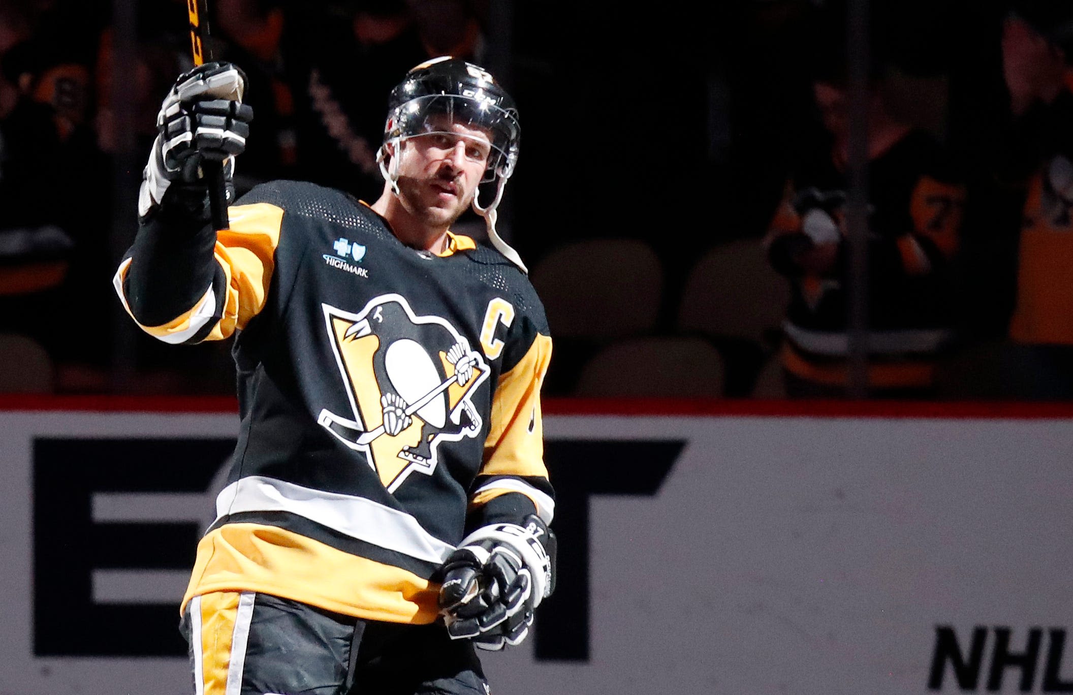 Pittsburgh Penguins' Sidney Crosby signs two-year contract extension