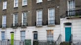 Average UK house price rises to £294,000 as market cools