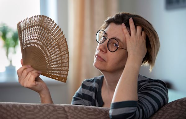 Hot flashes: Here's what's causing them and ways to help prevent them