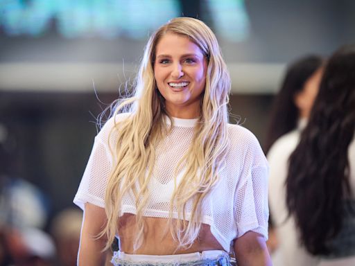 Pop singer Meghan Trainor visited the Newport Aquarium with husband and son