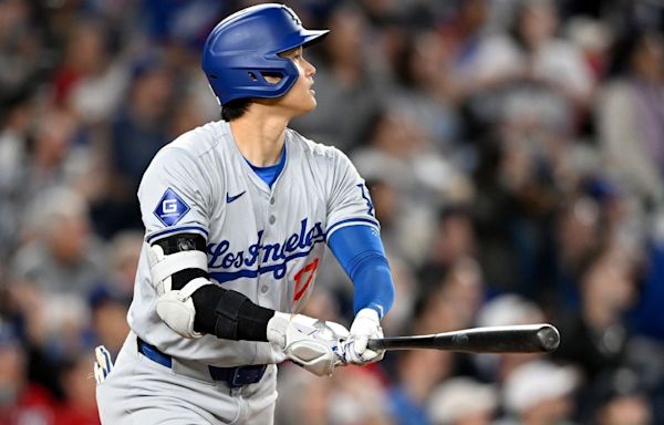 Ohtani has 3 doubles amid Dodgers' 20-hit night
