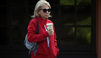 If Shari Redstone Goes It Alone With Paramount, a Streaming Deal With Peacock Could Be Next