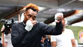 Jermell Charlo vs. Tim Tszyu postponed after Charlo breaks hand in sparring