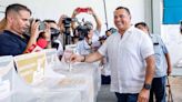 Renán Barrera celebra triunfo en gobernatura de Yucatán tras encuentas de salida