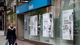 La patronal Pimec alerta contra los efectos de la opa del BBVA sobre el Sabadell: menos crédito, cierre de oficinas y despidos