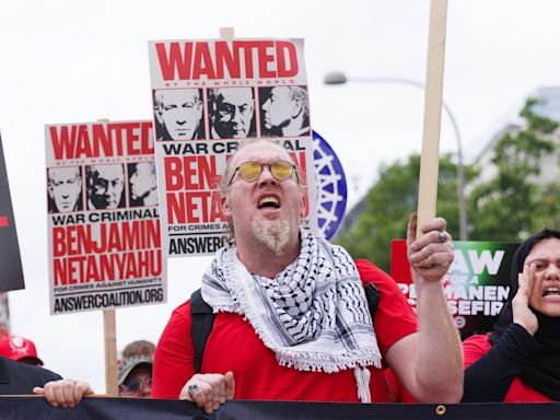 Manifestantes protestan contra visita de Netanyahu a Capitolio de EE.UU. y piden detenerlo