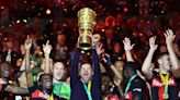 Un Leverkusen con 10 jugadores conquista la Copa de Alemania y logra el primer doblete de su historia