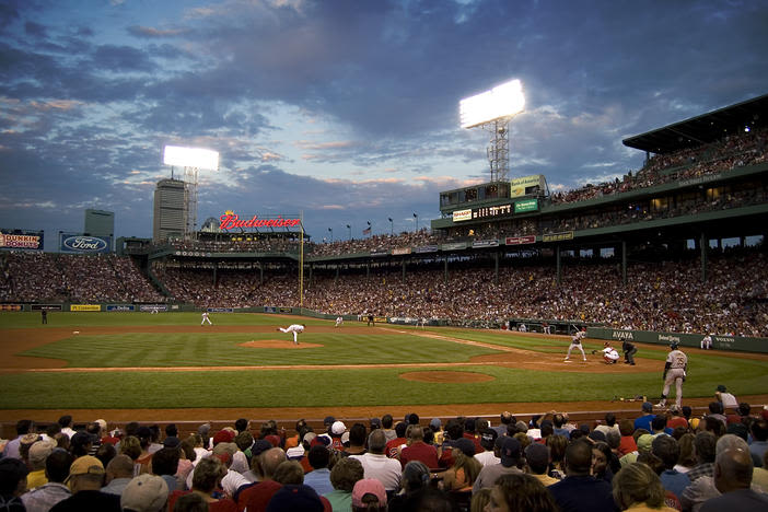 Savannah Bananas to play at Fenway Park on Saturday, in team's first game at famed Boston ballpark