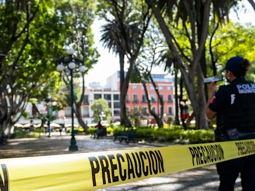 Sicarios motorizados asesinaron a hombre en avenida de Medellín; escaparon del lugar