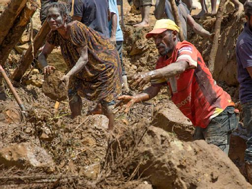 Fears rise of a second landslide and disease outbreak at site of Papua New Guinea disaster