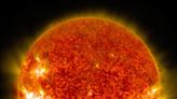 Mancha solar tem explosão e causa blecaute em rádios de ondas curtas na América do Sul
