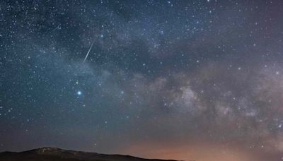 From a Meteor Shower Peak to Planet Sightings, Here are the Best Night Sky Sights for May