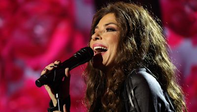 When is Shania Twain performing on the Pyramid Stage at Glastonbury and how to watch