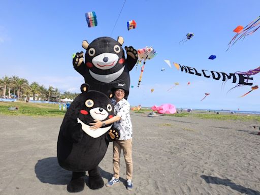 高雄市旗津風箏節登場 陳其邁力薦在地好吃好玩 邀民眾暑期暢遊 | 蕃新聞