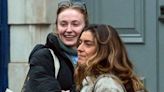 Sophie Turner, provocadora: la actriz se mostró a los besos con una amiga y se vengó de los paparazzi