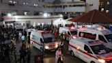“Por favor, paren esto”. Los hospitales de Gaza están colapsando bajo el peso de la guerra