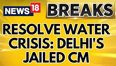 Delhi Water Crisis | AAP Ministers Atishi Marlena & Raghav Chadha Meet Delhi CM Arvind Kejriwal - News18