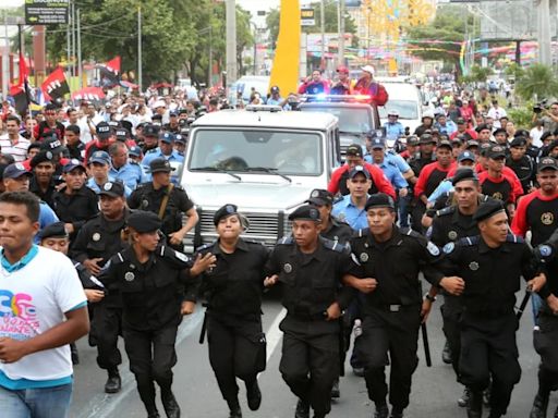 Daniel Ortega cada vez sale menos de su búnker y cuando lo hace se mueve con 300 escoltas por temor a un atentado