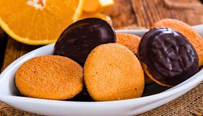 Jamie Oliver’s homemade jaffa cake recipe takes less than 30 minutes to make