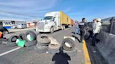 Ejidatarios mantienen bloqueos también en carreteras de Tlaxcala