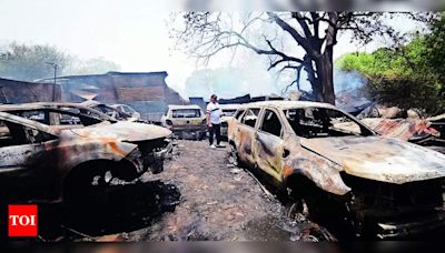 Luxury Cars Burnt in Automobiles Garage Fire in Lucknow | Lucknow News - Times of India