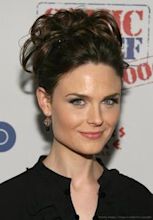 Emily Deschanel