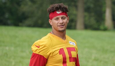 Patrick Mahomes’ Perfect Reaction To Chiefs Teammate's Training Camp Blunder