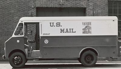 Inside The Cold War Plan To Use Postal Trucks To Pick Up Nuclear Attack Victims