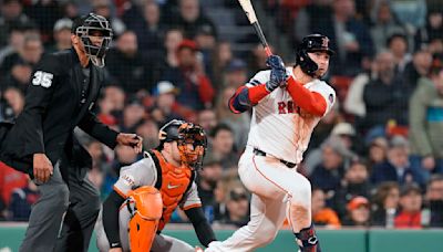 Abreu and Criswell lead Red Sox to 4-0 win over Giants for major league-leading 6th shutout