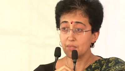 Video: AAP's Atishi breaks down as Manish Sisodia gets bail after 17 months