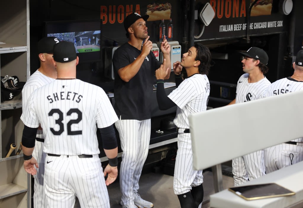 Cubs hold off White Sox 7-6 in City Series to spoil Grady Sizemore’s debut as interim manager