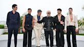 Cannes 2023: de la complicidad entre Ethan Hawke y Pedro Almodóvar al llamativo look gélido de Helen Mirren