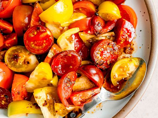 The 5-Minute Tomato Salad I Can't Stop Making